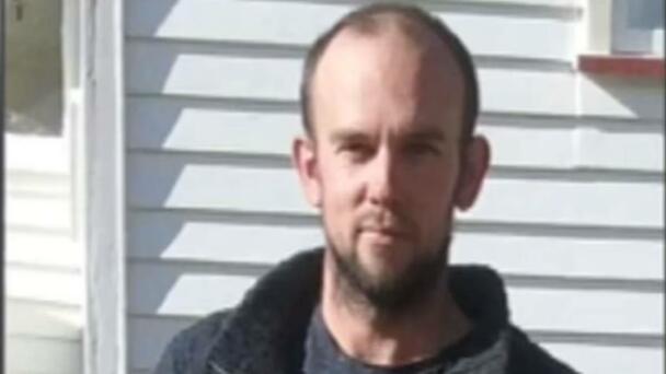 Police Kill Fugitive Father, Rescue Three Children Missing For Years
