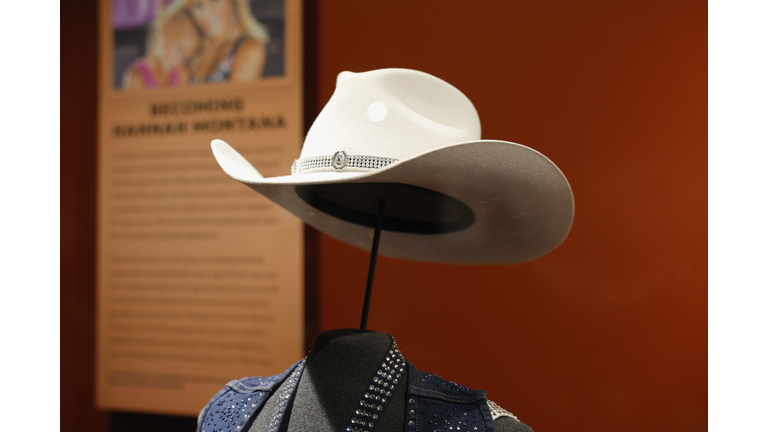 Country Music Hall of Fame and Museum Opens New Exhibition Lainey Wilson: Tough as Nails