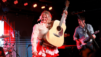 Music News - Hailey Whitters Welcomes Baby No. 1: 'The Boy Is Already So Well-Loved'