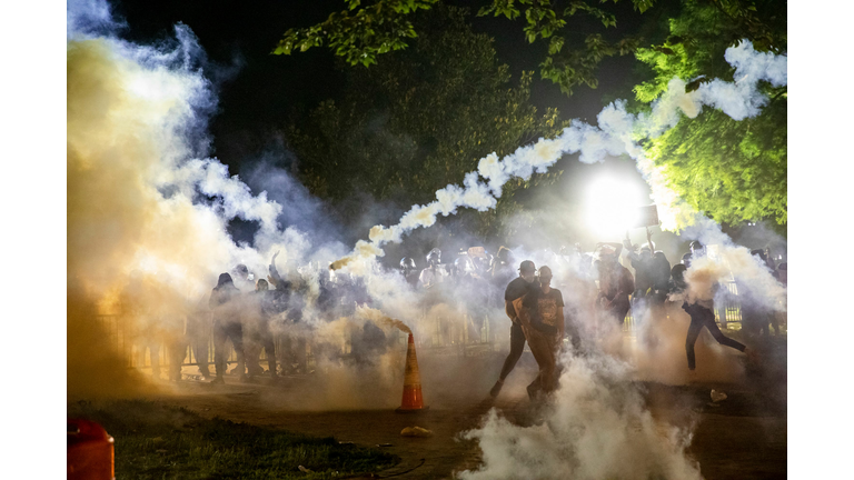 TOPSHOT-US-POLICE-RACE-UNREST-DEMONSTRATION-minorities-politics