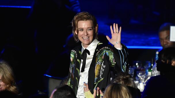 Brandi Carlile talks abut her love for fishing and new LP on Colbert