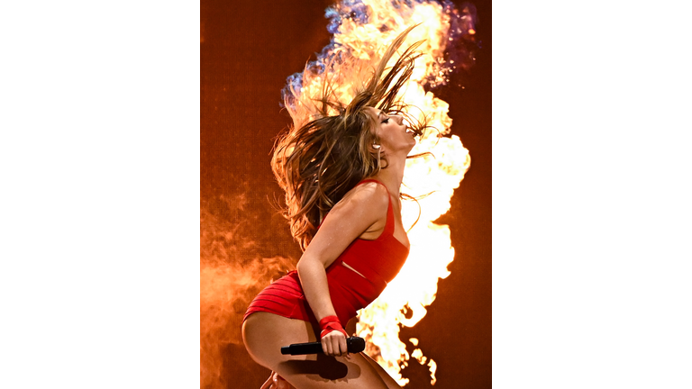 2025 iHeartRadio Music Festival - Show
