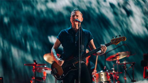 Watch Bryan Adams ‘Roll With The Punches’ In Impressive Festival Set