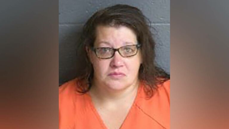 Mugshot of Jessica Marie Mauthe