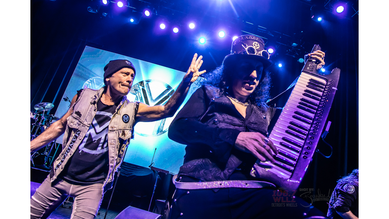 Bruce Dickinson's Mandrake Project in concert
