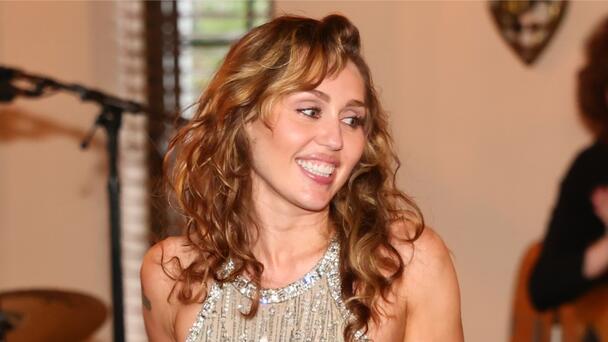 Miley Cyrus Gets Real About Her ‘Unbearable’ Habit