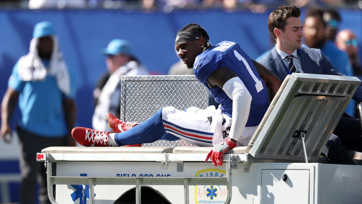 Los Angeles Chargers v New York Giants