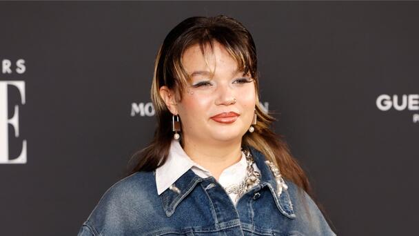 Lola Young Speaks Out After Collapsing Onstage, Cancels Festival Appearance