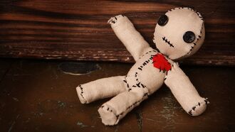 Video: Voodoo Feud Turns Violent in Arizona