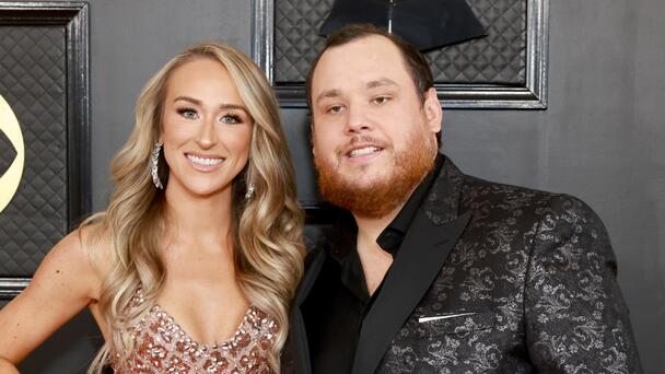 Luke Combs Has 'Bring Your Fam To Work' Day With Pregnant Wife Nicole Combs