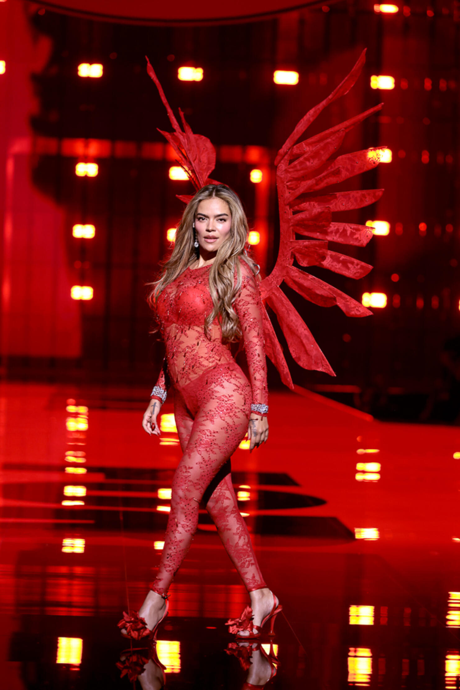 Victoria's Secret Fashion Show 2025 - Runway