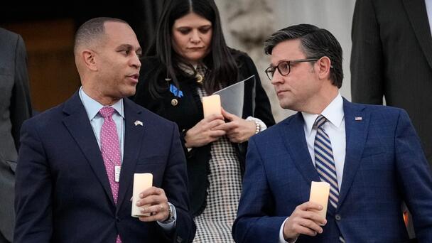 Jeffries Demands Mike Johnson Seat Democrat Who Could Force Epstein Vote