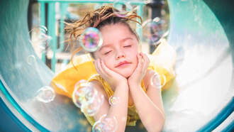 4 Y/O Girl Breaks Down in Tears Realizing She Spent All Her Money at Target