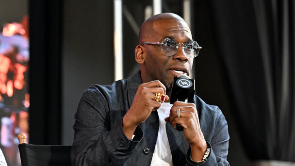 Pastor Jamal Bryant Urges Church To Donate Food Over Money Amid SNAP Cuts