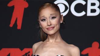Music News - Ariana Grande Shocks Fans With Surprise New Look 3 Years After Going Blonde