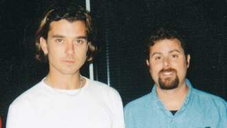 "7:10 Celebrity Birthdays" A Bush Turns 60