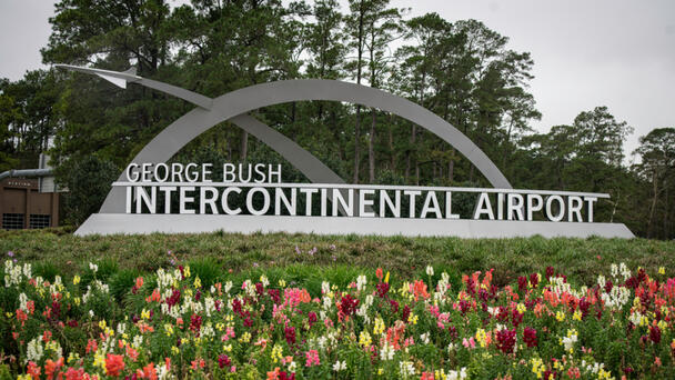 Ground Delays At Both Bush & Hobby Airports Due To Government Shutdown 