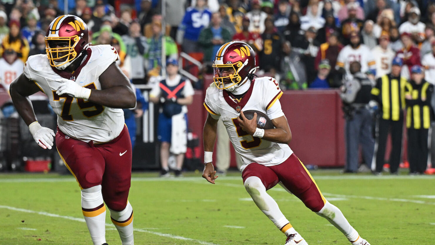 Seattle Seahawks v Washington Commanders