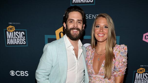 Watch Thomas Rhett's Wife Reveal To Family She's Pregnant With Baby No. 5