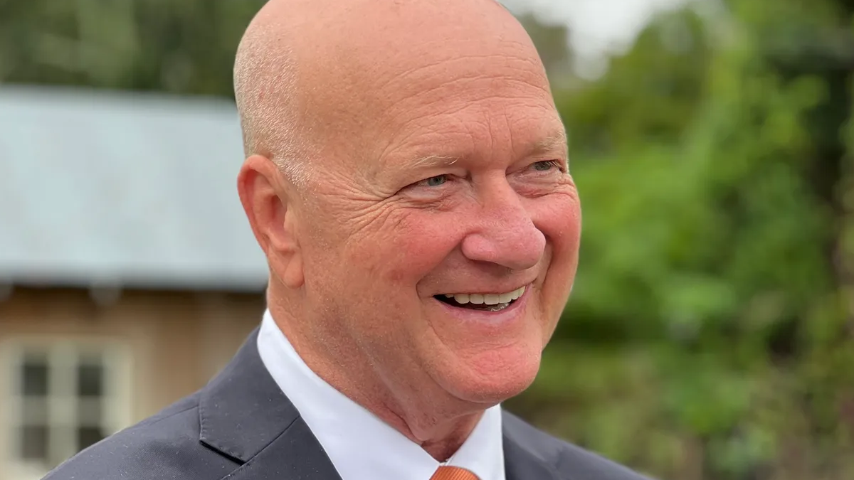 Baton Rouge Mayor Plans To Cut City-Parish Government Jobs