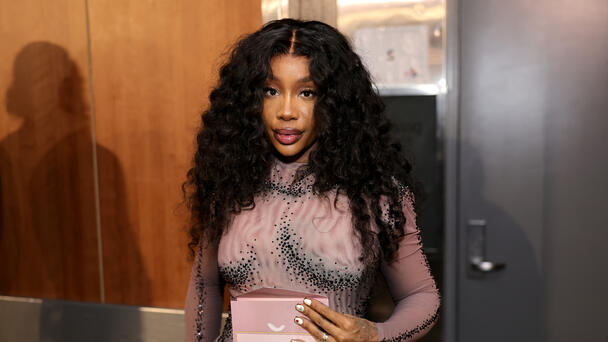 SZA Teams Up With LA Restaurant To Provide Free Meals For SNAP Recipients