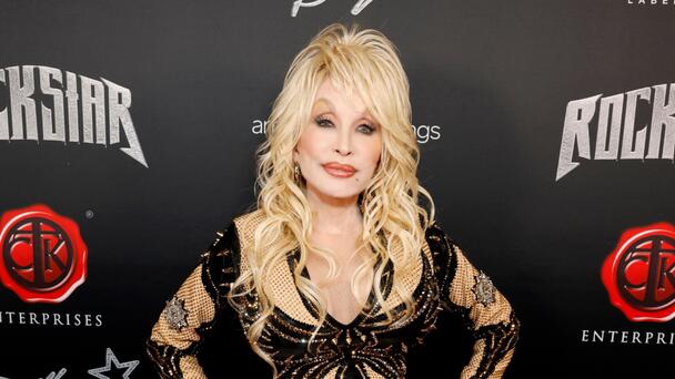 Dolly Parton Reflects On Nearly 60-Year Marriage To Late Husband Carl Dean
