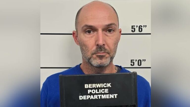 Mugshot of Cecil Michael Stratton