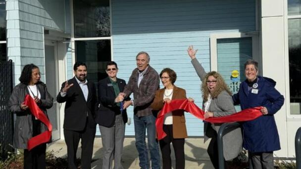 Year-Round Shelter Opens In Hillsboro