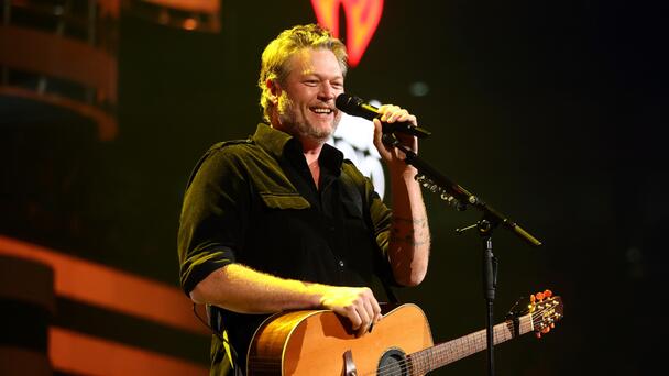 Watch: Podcasters Tease Story Behind Blake Shelton Line ‘No One Saw Coming’