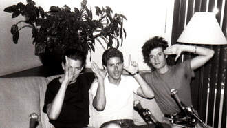 Dwight Arnold - "7:10 Celebrity Birthdays": Someone in this Photo is Celebrating Today!