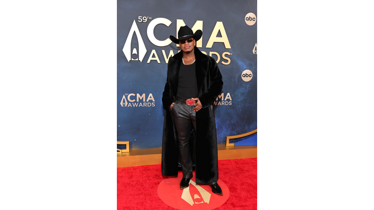 The 59th Annual CMA Awards - Arrivals