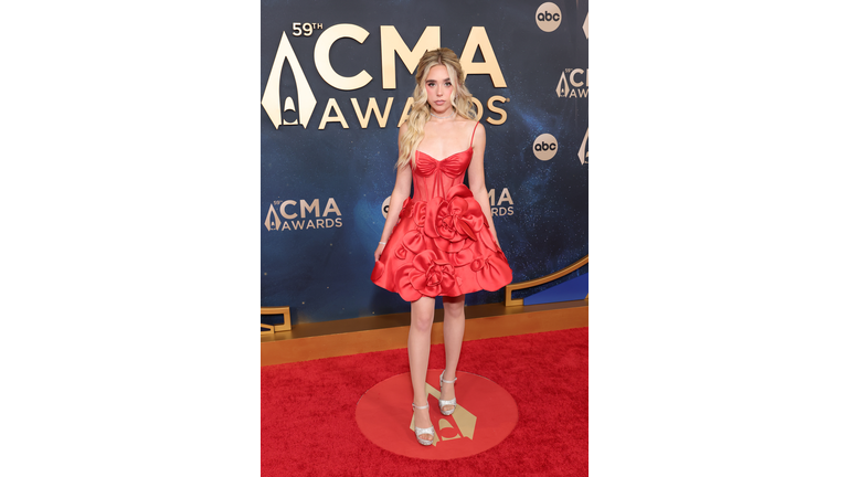 The 59th Annual CMA Awards - Arrivals