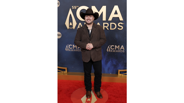 The 59th Annual CMA Awards - Arrivals