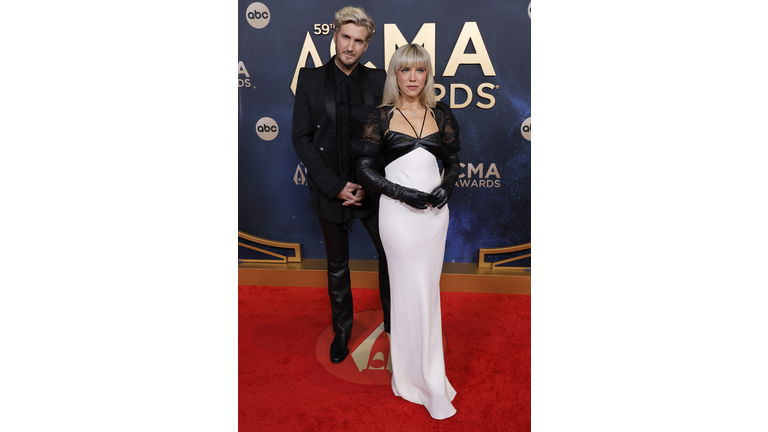 The 59th Annual CMA Awards - Arrivals