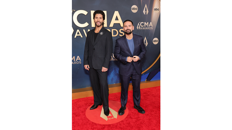The 59th Annual CMA Awards - Arrivals