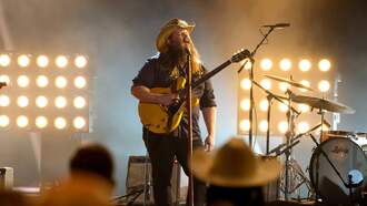 Music News - Chris Stapleton Ignites Stage With Adrenaline-Fueled Anthem