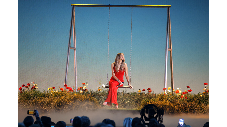 The 59th Annual CMA Awards - Show