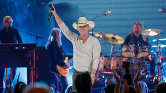 Music News - Kenny Chesney Honors Late Legend Brett James On CMA Awards Stage