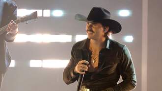 Music News - Tucker Wetmore Takes Stage With Heartfelt, Viral Anthem During CMA Awards