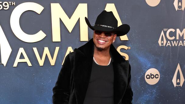 Watch: Ne-Yo Embraces 'Simple Things' With Country-Inspired Era On The Way