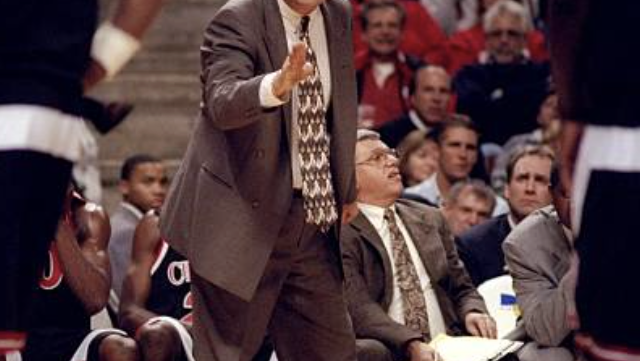 OTD 1989: Bedlam at The Shoe, Bearcats win at buzzer in debut of Huggins 