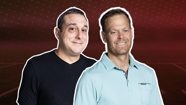 Join Petros & Money At BJ'S Restaurant & Brewhouse in Downey Monday December 1st! 