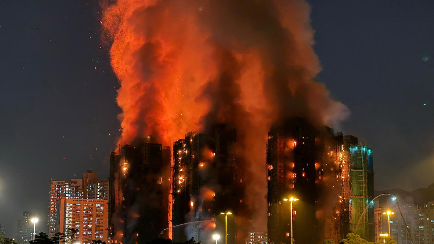 TOPSHOT-HONG KONG-CHINA-FIRE