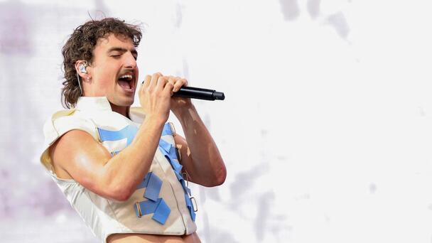 Benson Boone Delivers Out-Of-This-World Show At Kennedy Space Center