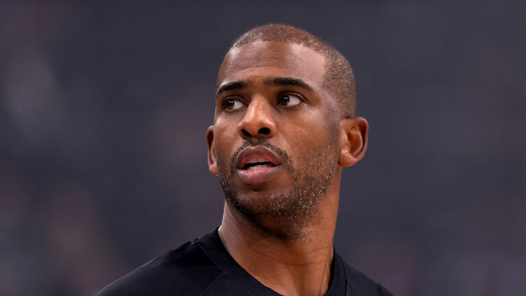 Dallas Mavericks v Los Angeles Clippers