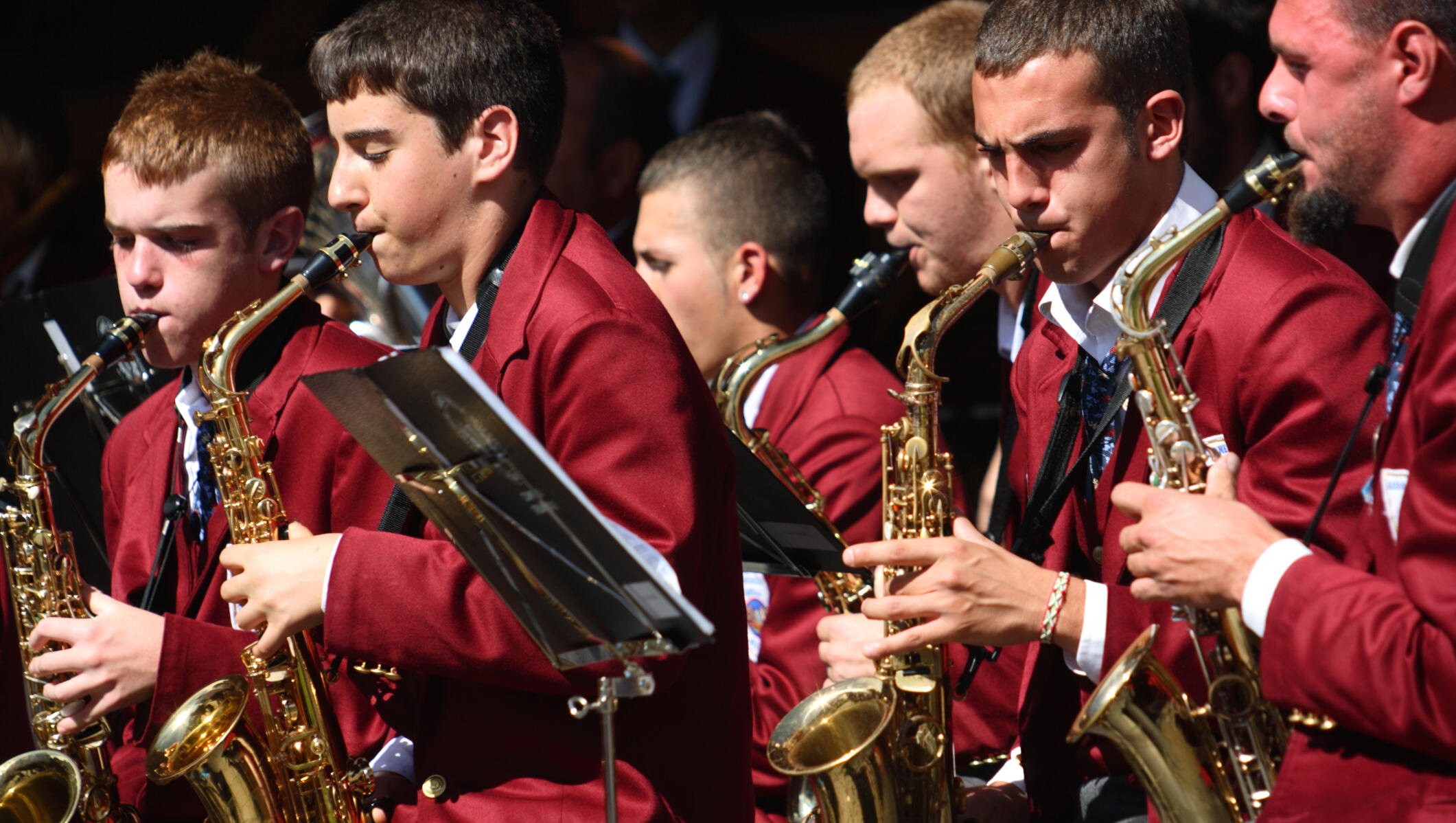 School Band Butchers 'Jingle Bells'