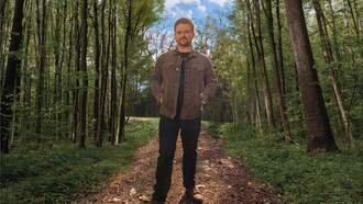 Hunter Hayes Evolves With 'Heart-Forward Storytelling' In Upcoming Era