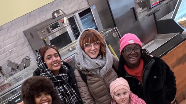 #DearDelilah ... Family Fun & Pizza, Live from New York City!