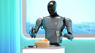 Tanner, Laura, & Casey - AI Robot Runs Like A Human... Yeah, We're F****d