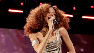  - Ravyn Lenae Delivers Graceful Performance Of Her Smash Hit 'Love Me Not'